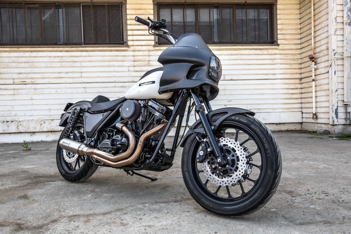 Kris Echert's Carbon Fiber FXR